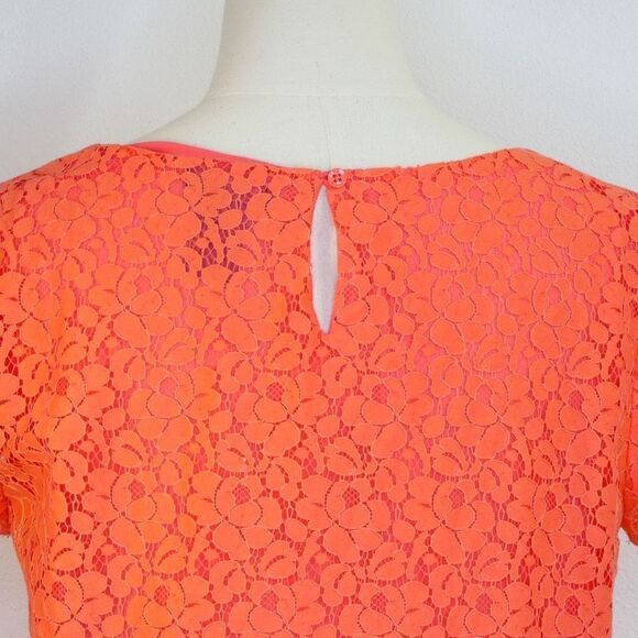 Aritzia Talula Short Sleeve Lace Top - Coral - Size Medium - Excellent Condition - Picture 13 of 16